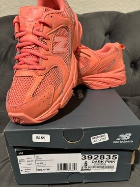 New Balance Coral/Peach Women’s Athletic Sneakers